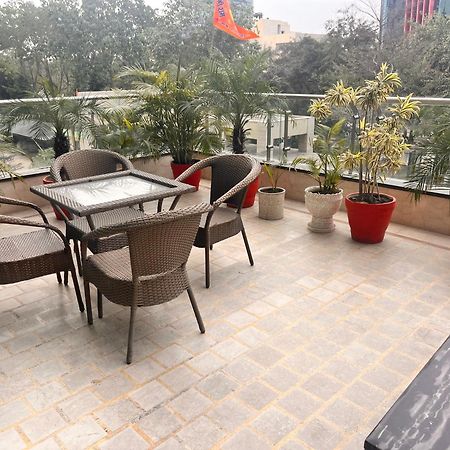 Gazebo Inn & Suites Medanta Gurgaon Exteriör bild