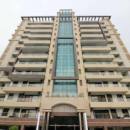 Gazebo Inn & Suites Medanta Gurgaon Exteriör bild