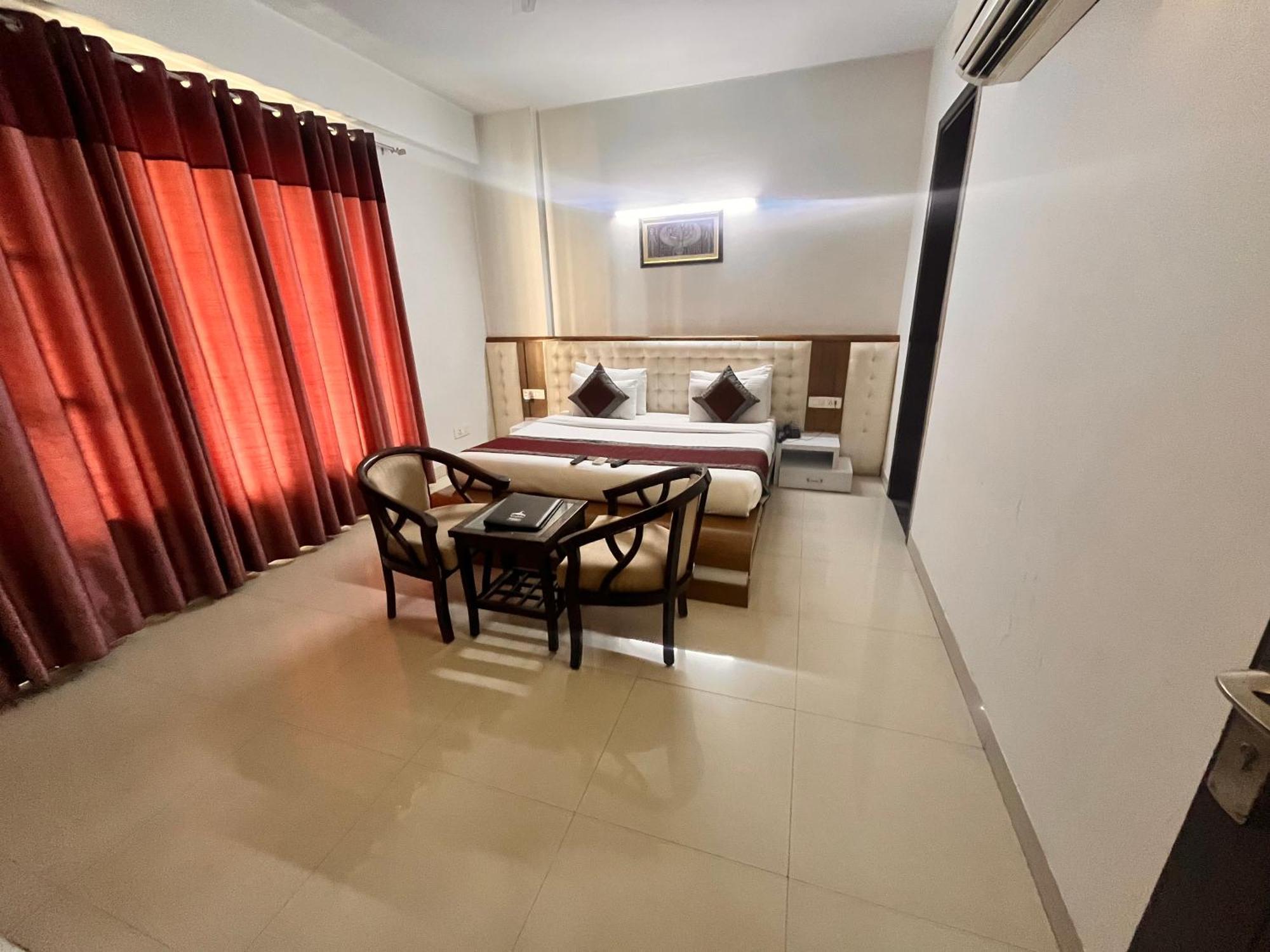 Gazebo Inn & Suites Medanta Gurgaon Exteriör bild